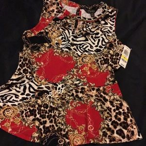 Elegant / exotic top